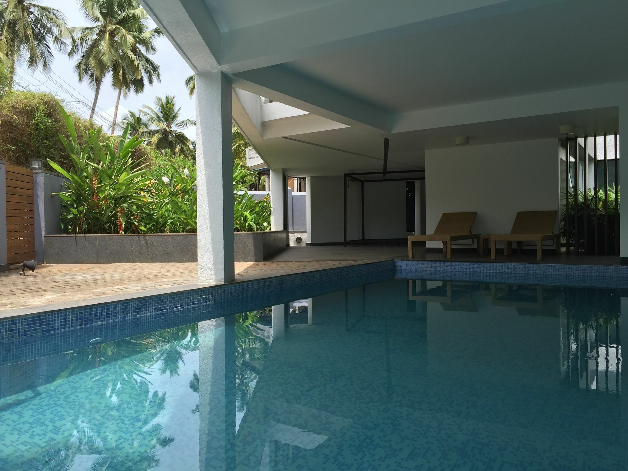 Calem Grove Hotell Candolim Eksteriør bilde